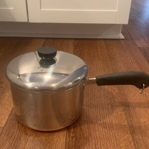 Vintage Paul Revere 3 Quart Copper Bottom Pot W/Lid